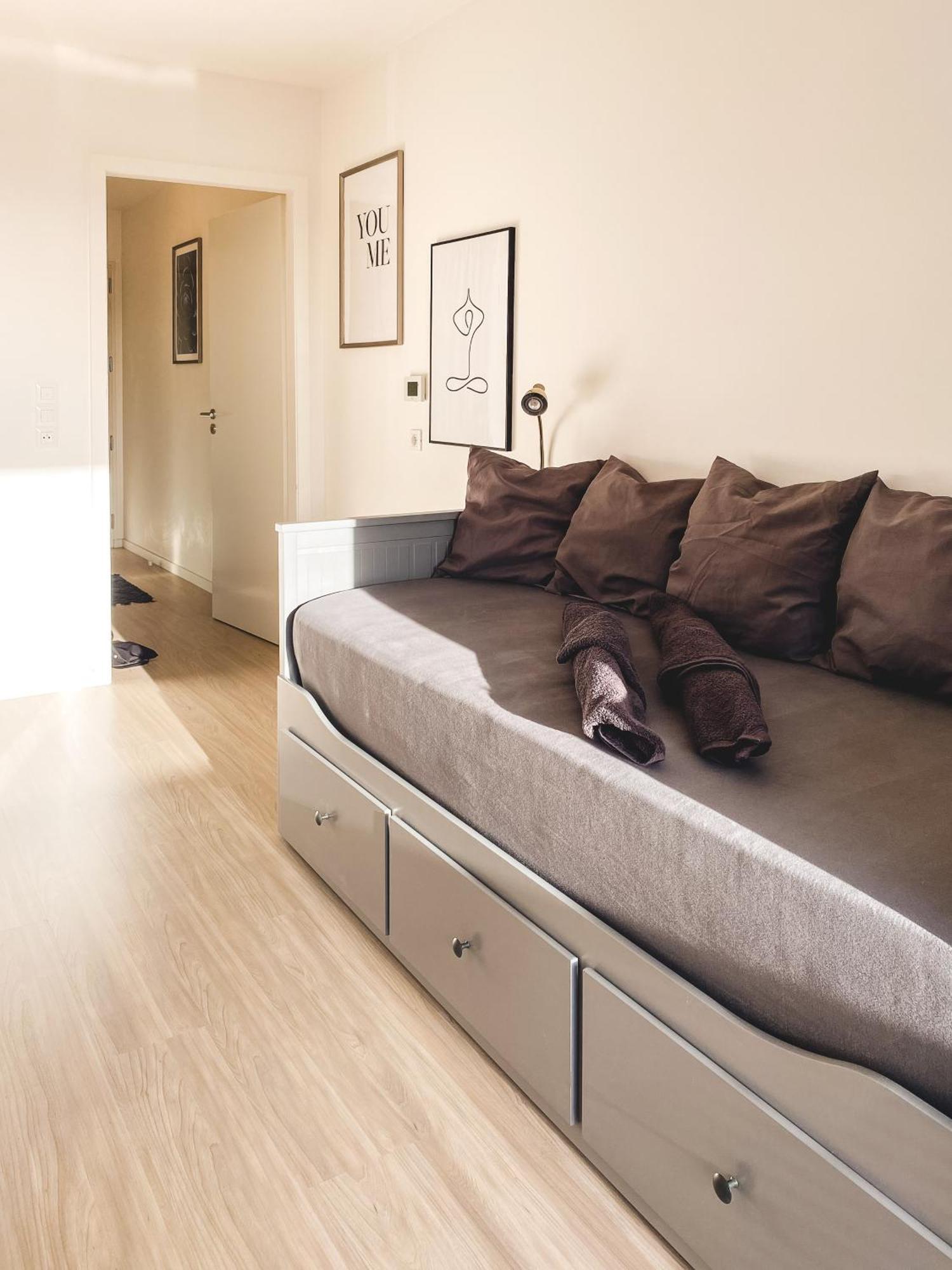 Le Hesingue- Near Airport, Swiss & German Board * Saint-Louis (Haut-Rhin)